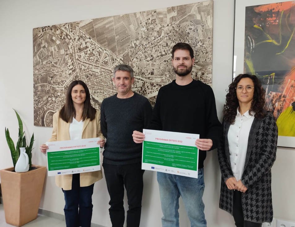 Ambos profesionales contratados tendrán como objetivo principal la tramitación de los fondos europeos destinados a la población gracias a la subvención ERTEFE 2022