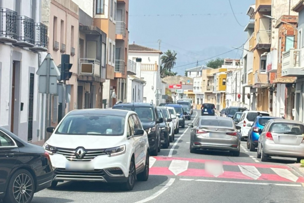 La Marina Alta supera los 200.000 vehículos y registra casi dos coches por cada persona conductora