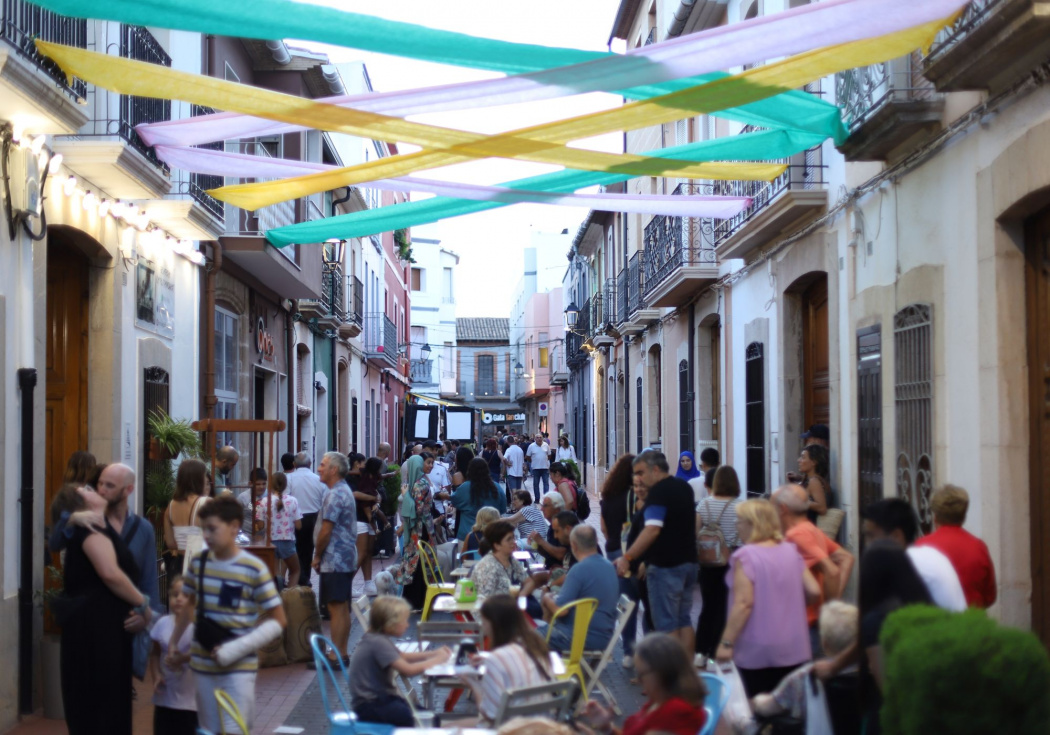 Fira Gata al Carrer 2026 llenará las calles de Gata de artesanía, gastronomía, música y tradición